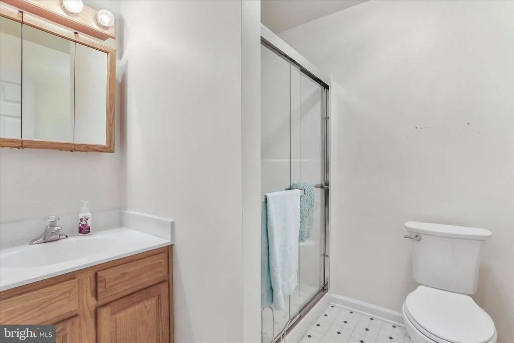 Photo of 1024 POPE AVENUE