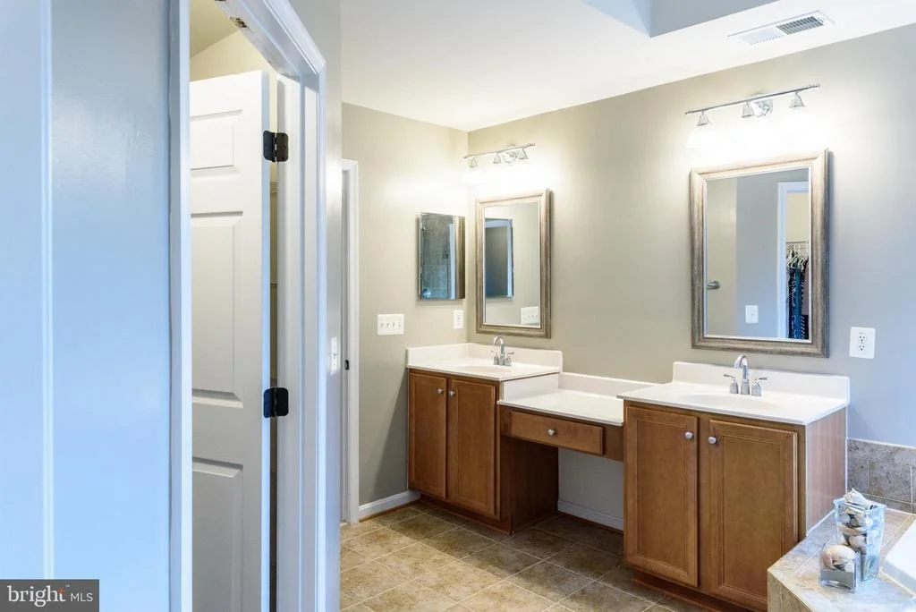 Photo of 10611 TATTERSALL DRIVE