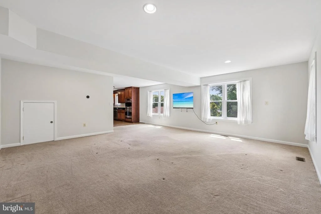 Photo of 902 CLAUSER COURT