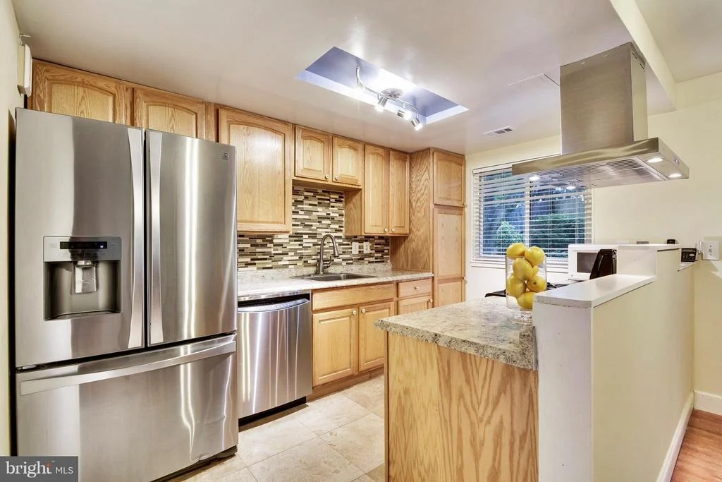 Photo of 14904 HYDRUS ROAD