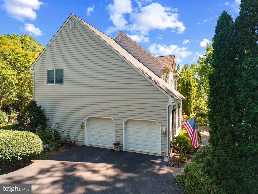 Photo of 2006 PENDERBROOKE DRIVE
