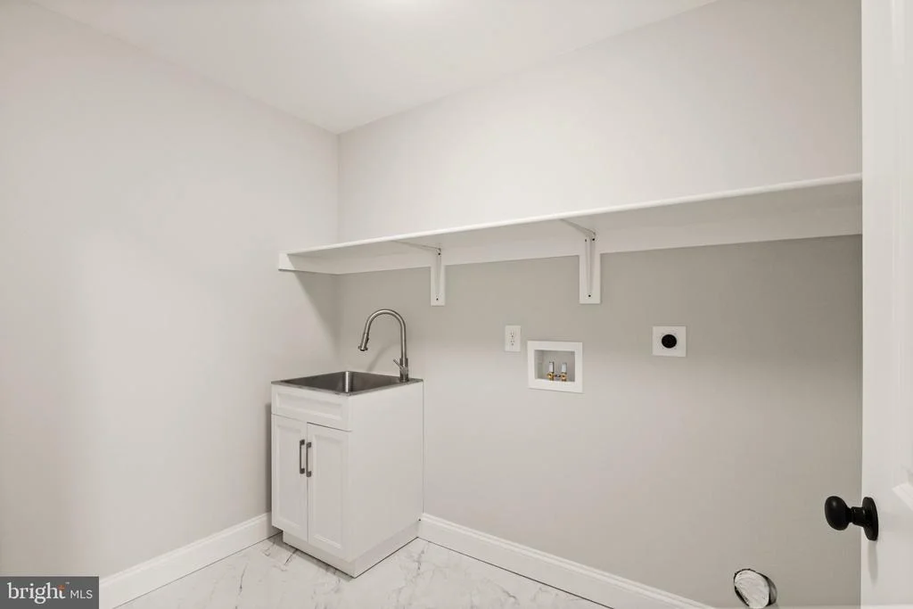 Photo of 4823 STONEFIELD LANE