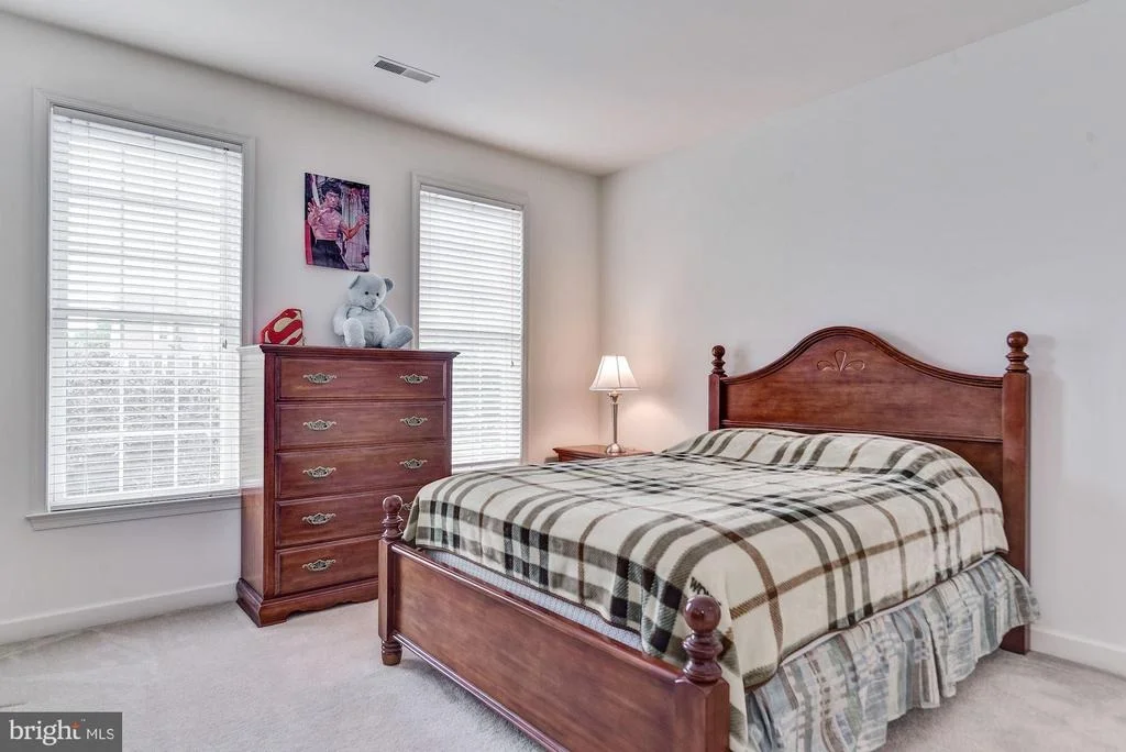 Photo of 1801 KINGS FOREST TRAIL