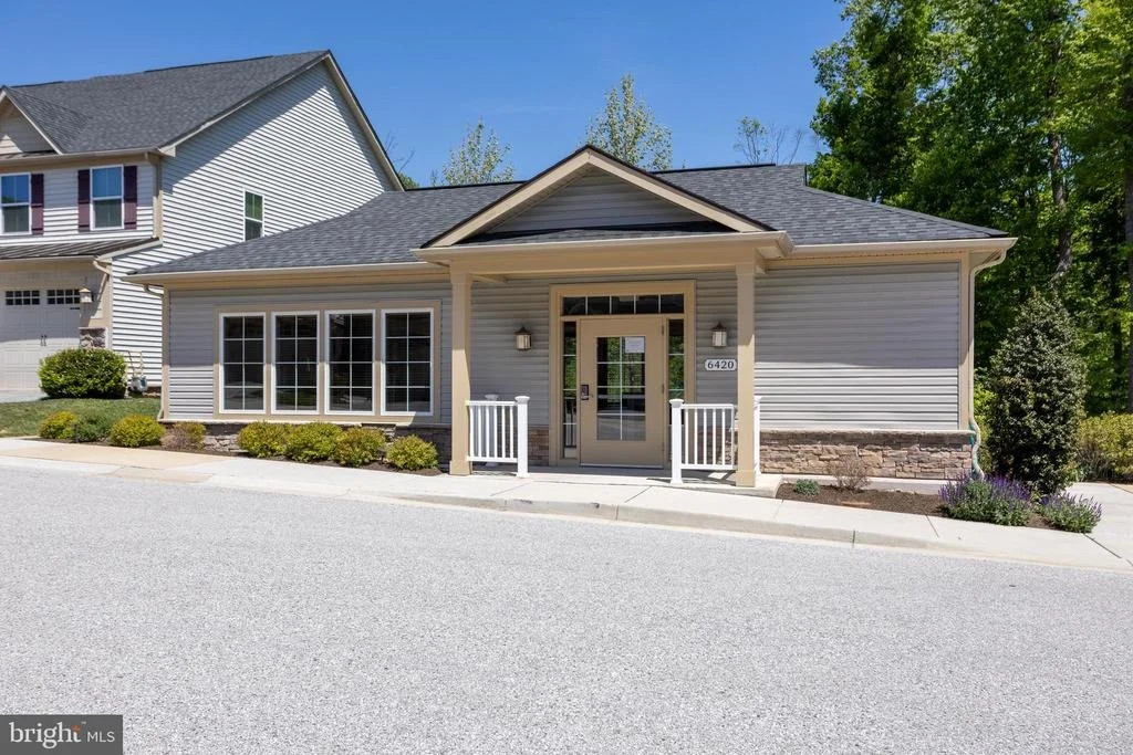 Photo of 6486 PARK FOREST CIRCLE