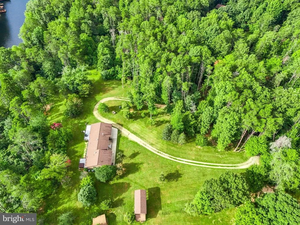 Photo of 3807 BEAR TREE LANE