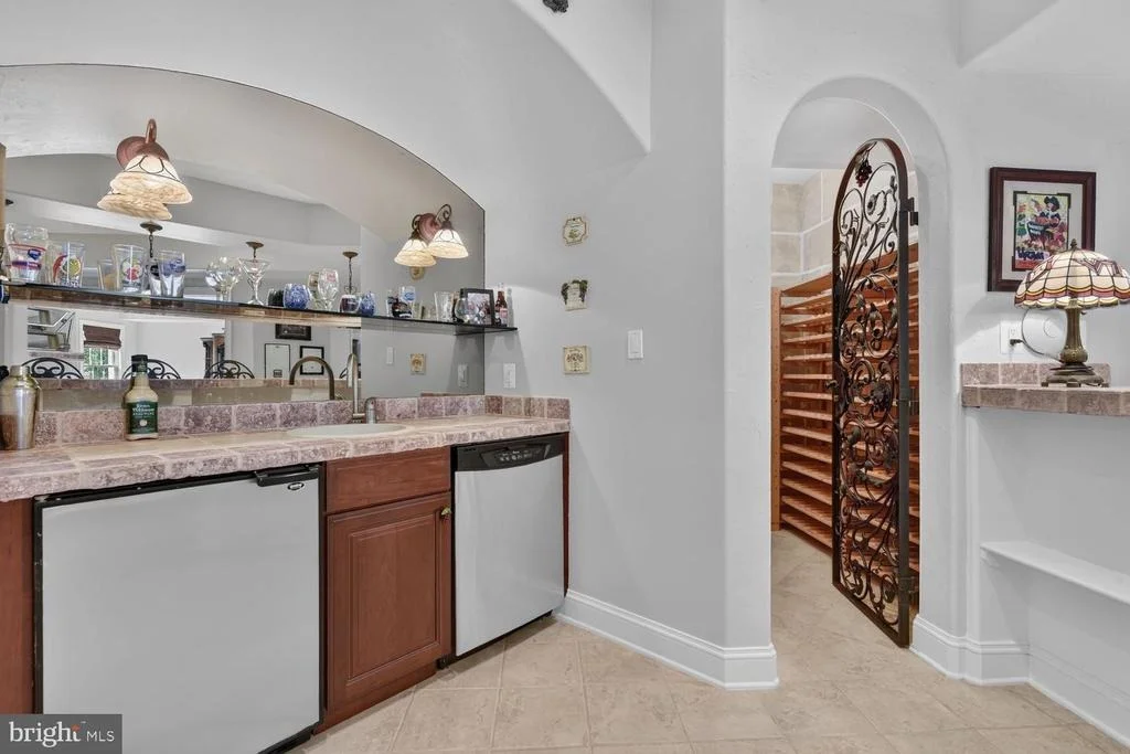 Photo of 6245 LINWAY TERRACE