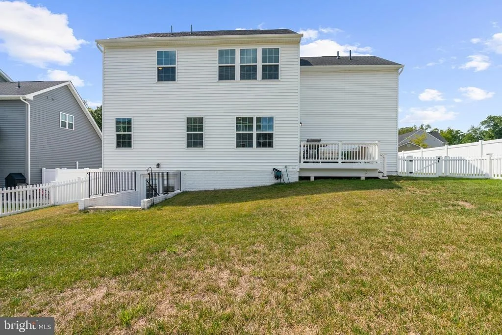 Photo of 8308 LEGACY CIRCLE