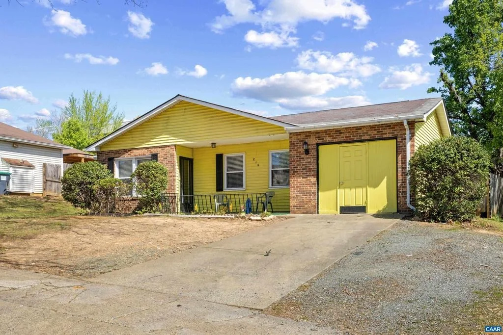 Photo of 215 DICE ST
