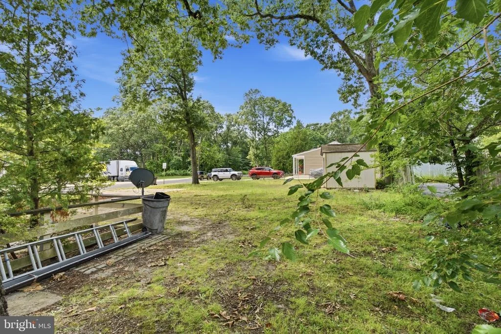 Photo of 620 ERIAL ROAD