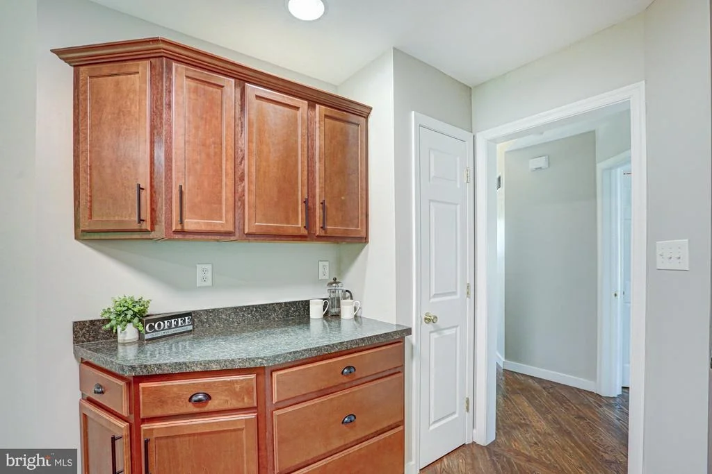 Photo of 119 N MEADOW DRIVE