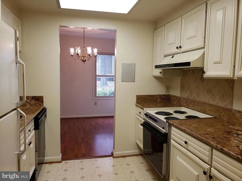 Photo of Unit 82A at 3630 GLENEAGLES DRIVE