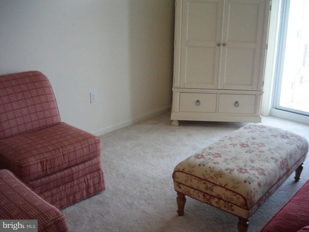 Photo of Unit 708 at 8501 BAYSIDE ROAD