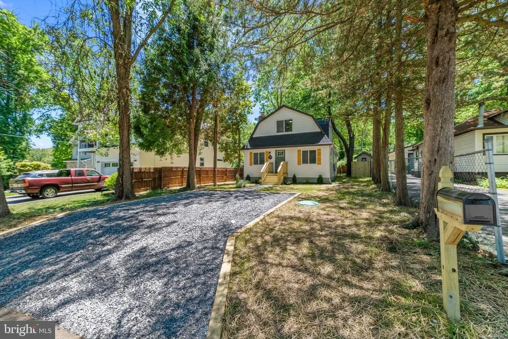 Photo of 113 LINDEN AVENUE