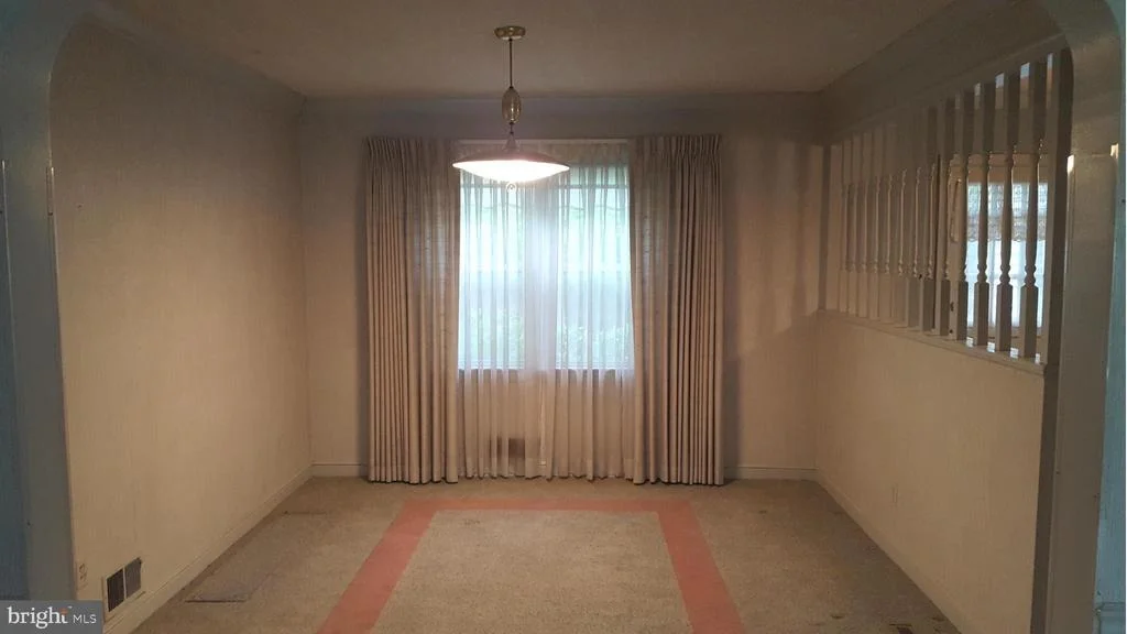 Photo of 916 COPLEY LANE