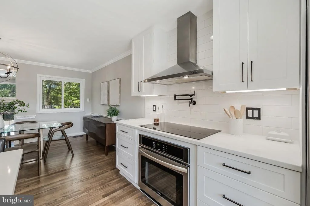 Photo of 1709 MAPLE HILL PLACE