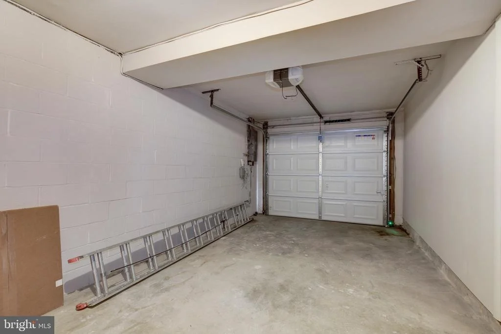 Photo of 3809 HALLOWAY CIRCLE