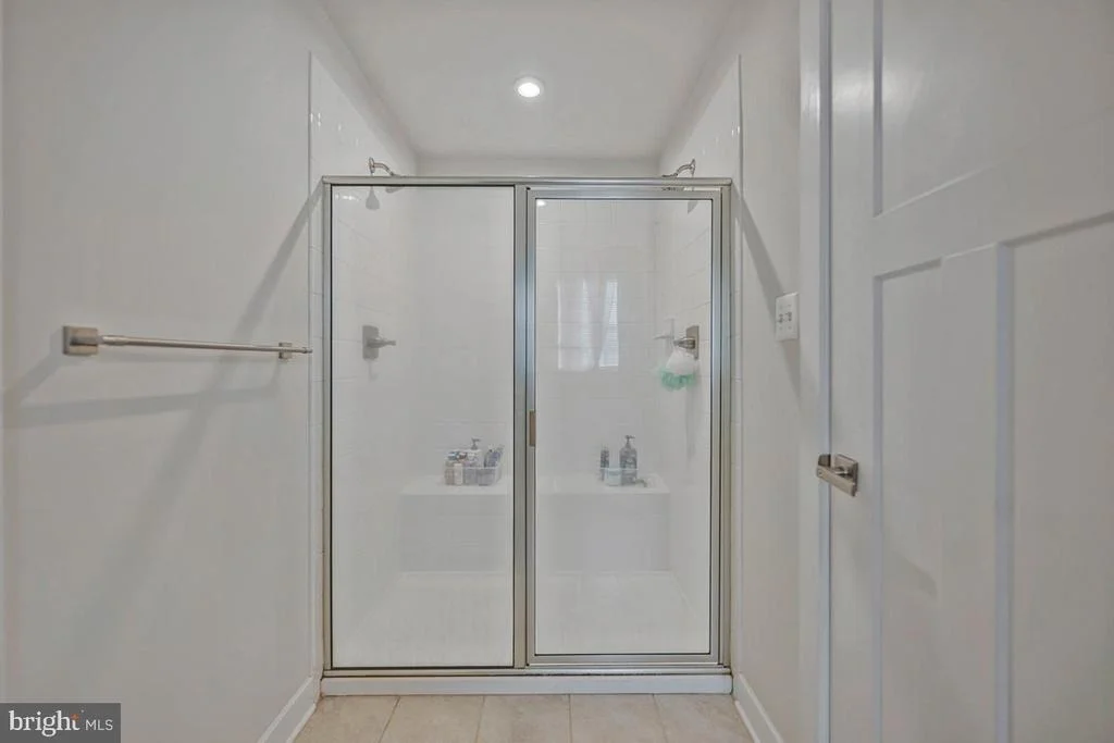 Photo of 8868 BANCROFT DRIVE