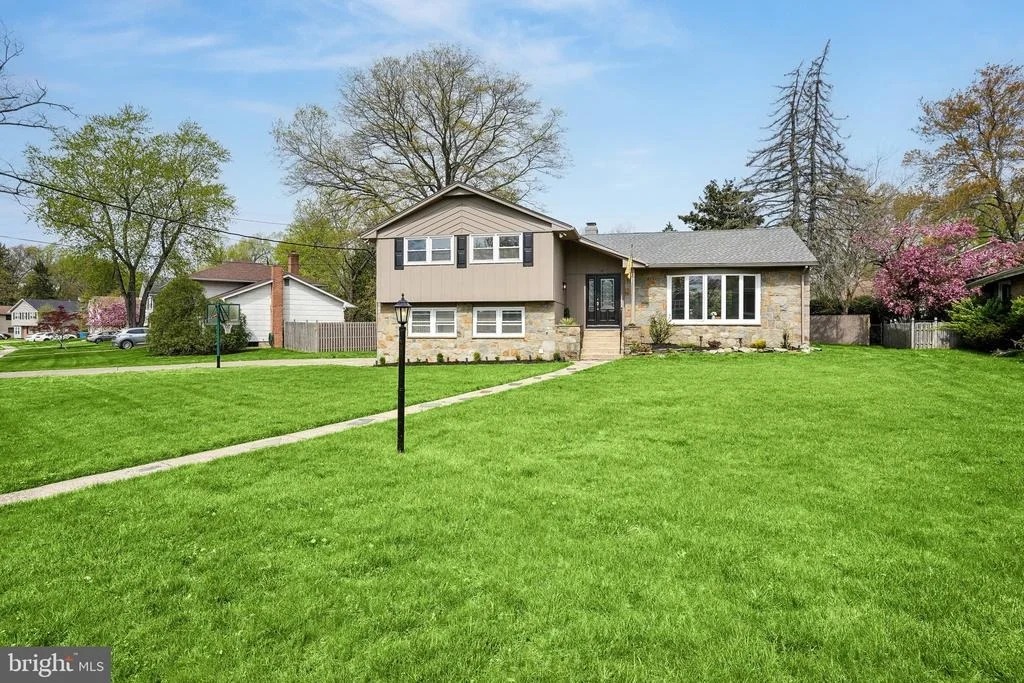 Photo of 210 PHILELLENA ROAD