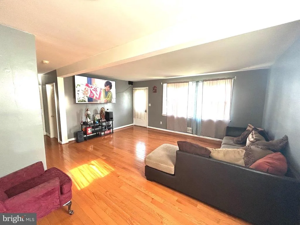 Photo of 1564 SULPHUR SPRING ROAD