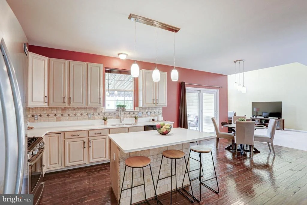 Photo of 123 WILLOW GROVE MILL DRIVE