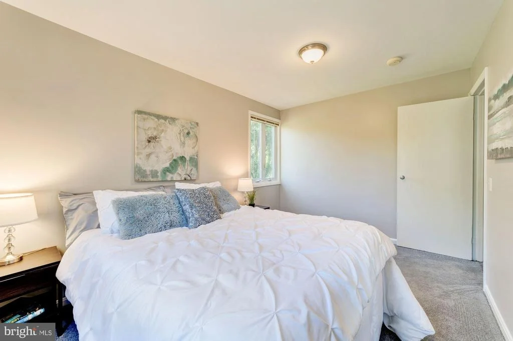 Photo of 7402 FRANKLIN ROAD