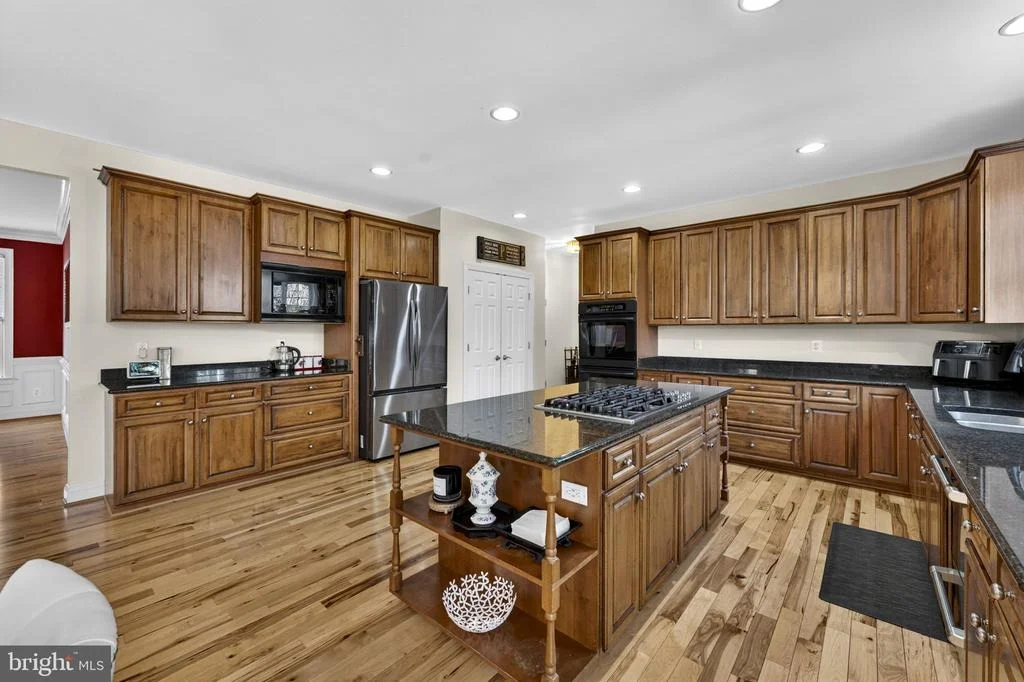 Photo of 42758 GLENSIDE DRIVE