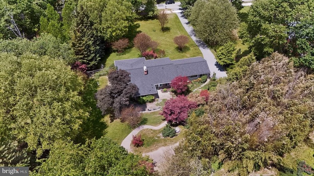Photo of 13004 CHESTNUT OAK DRIVE