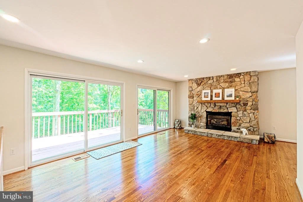 Photo of 11216 LEATHERWOOD DRIVE
