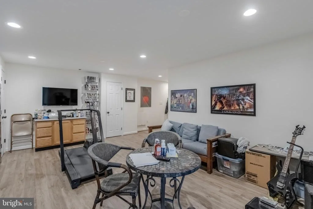 Photo of 2232 DECKMAN LANE