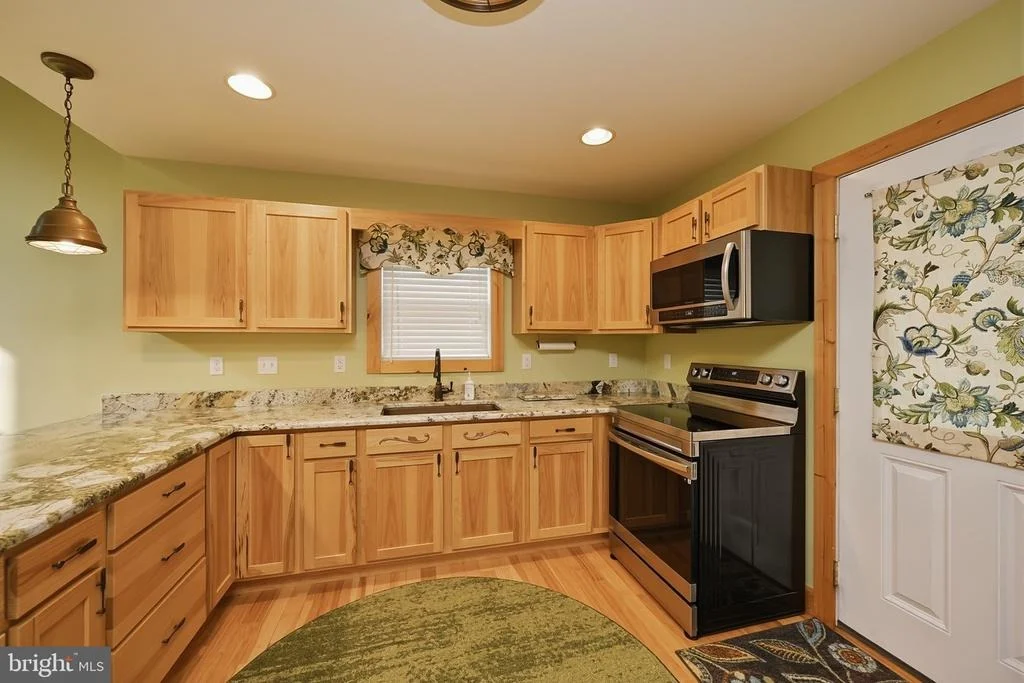 Photo of 96 WHISPERING WAY