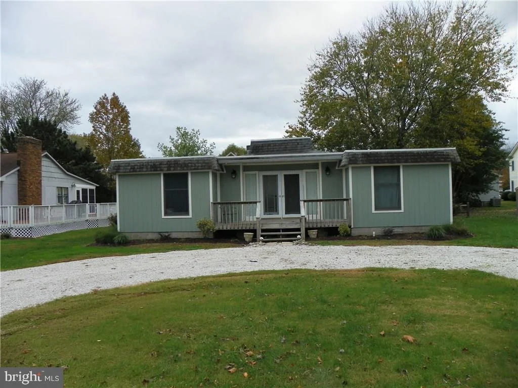 Photo of 735 FENWOOD CIRCLE