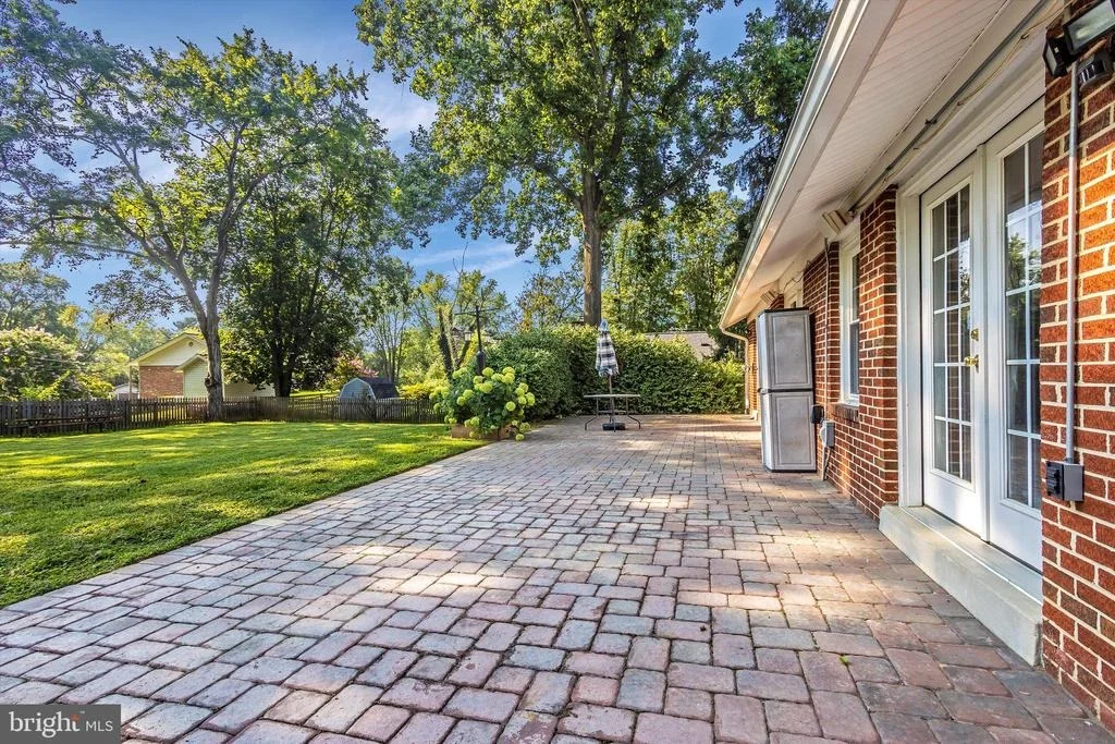Photo of 17809 PARK MILL DRIVE