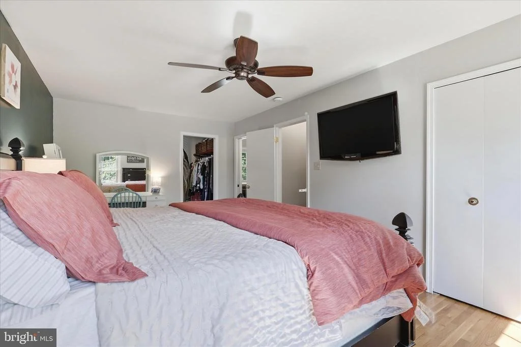 Photo of 8604 RIVERSIDE ROAD