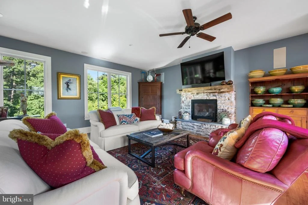Photo of 35975 GOSHAWK COURT
