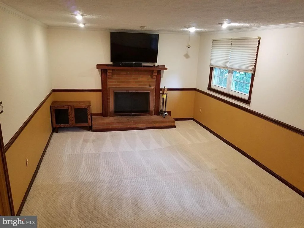 Photo of 9621 PODIUM DRIVE