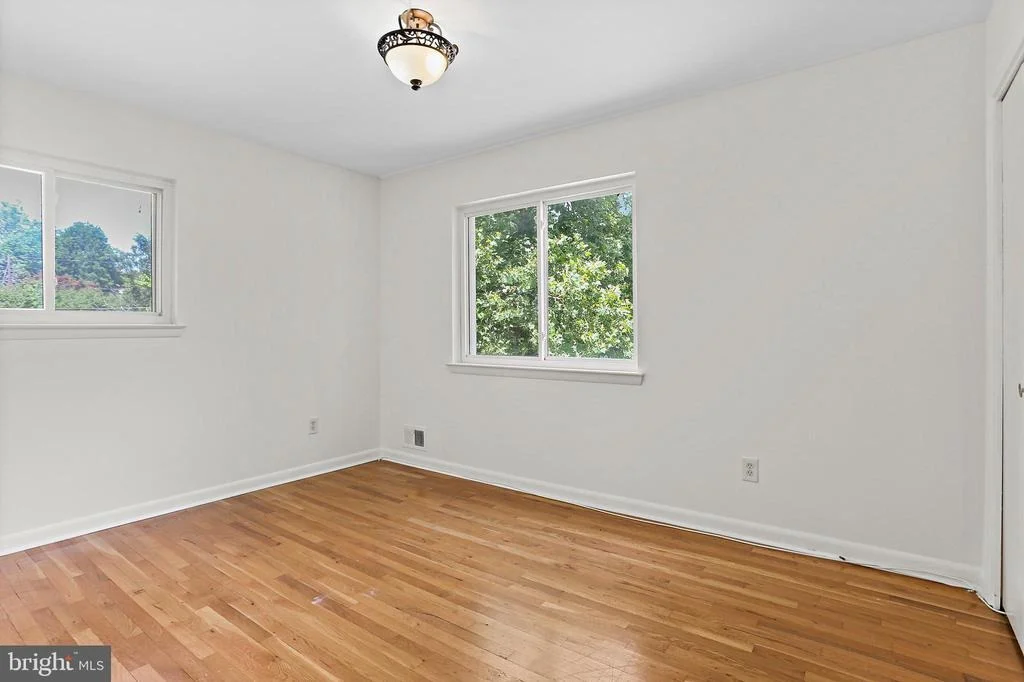 Photo of 13324 SHERWOOD FOREST DRIVE