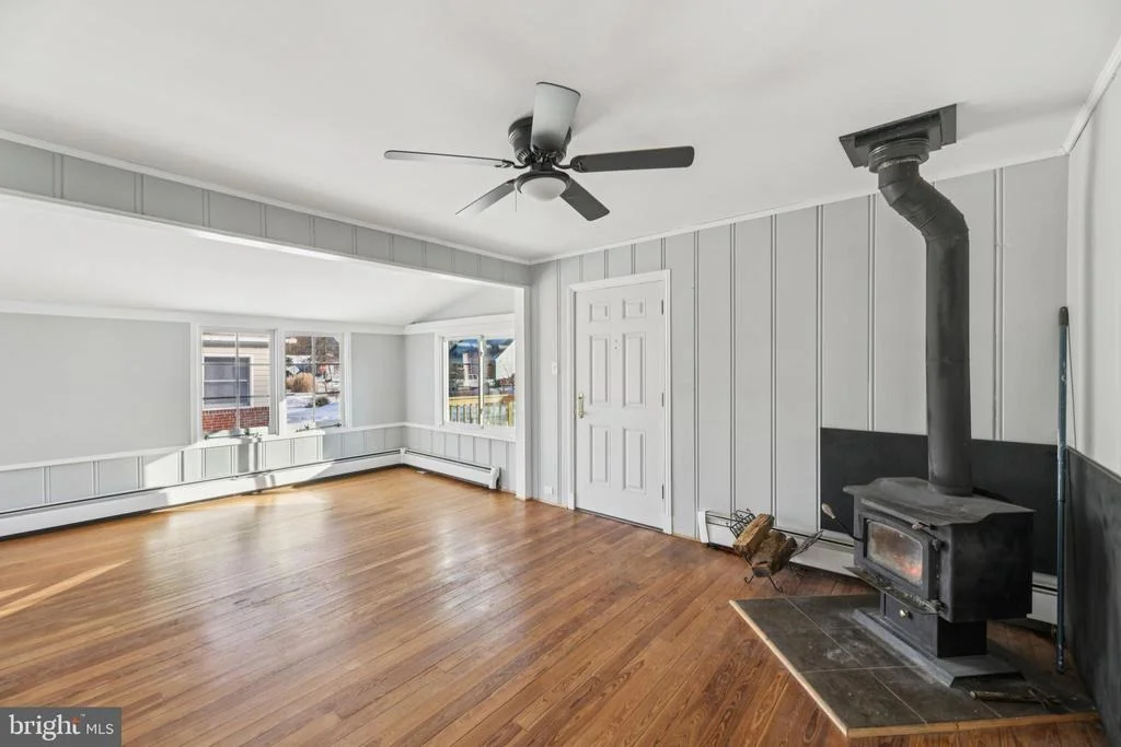 Photo of 306 LINDEN AVENUE