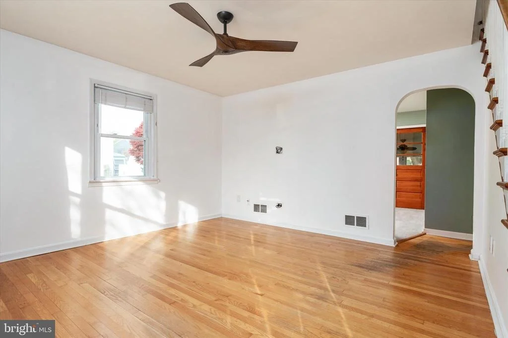 Photo of 234 MEADOW ROAD
