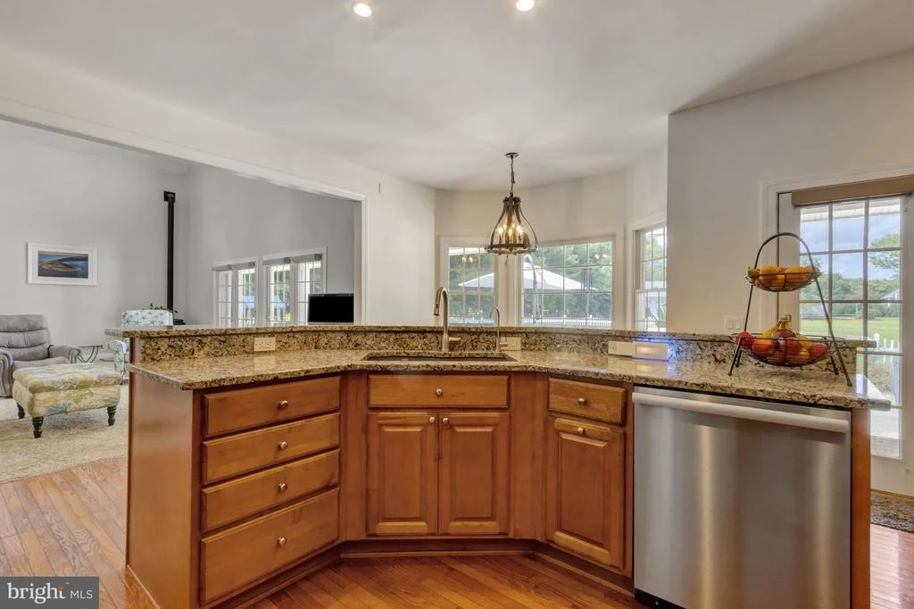 Photo of 16132 HUDSON ROAD