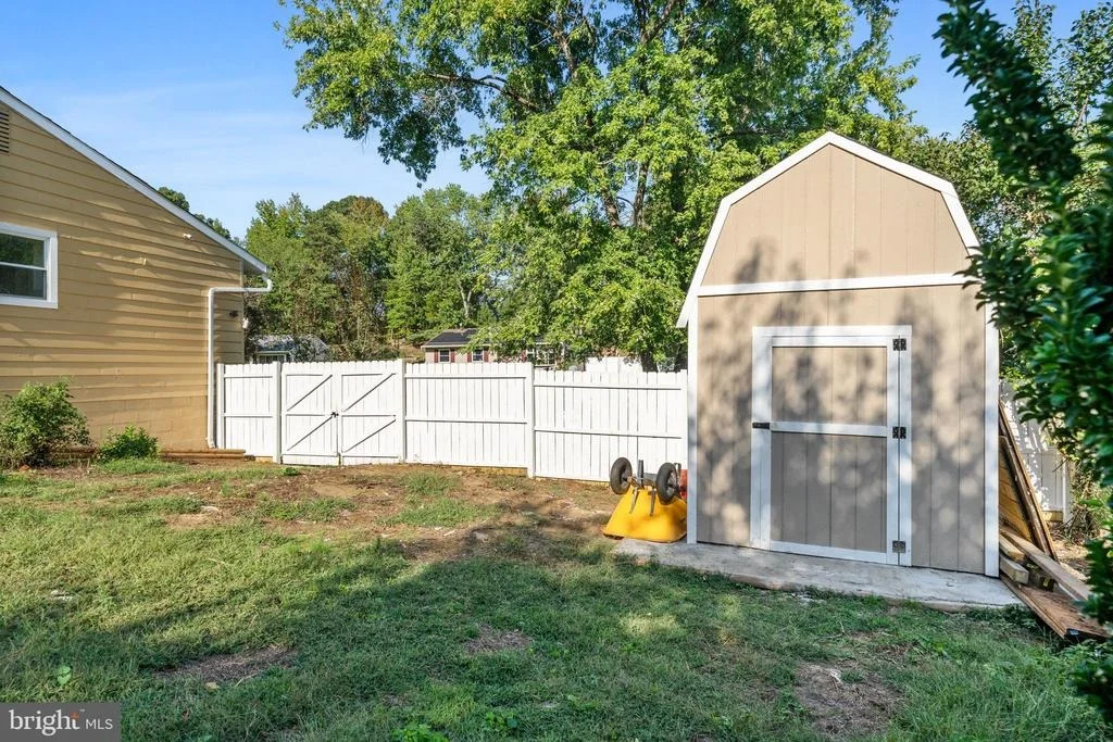 Photo of 3024 TARPON ROAD