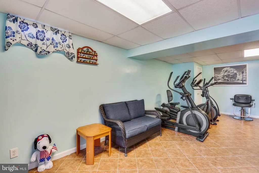 Photo of 915 POINTER RIDGE DRIVE
