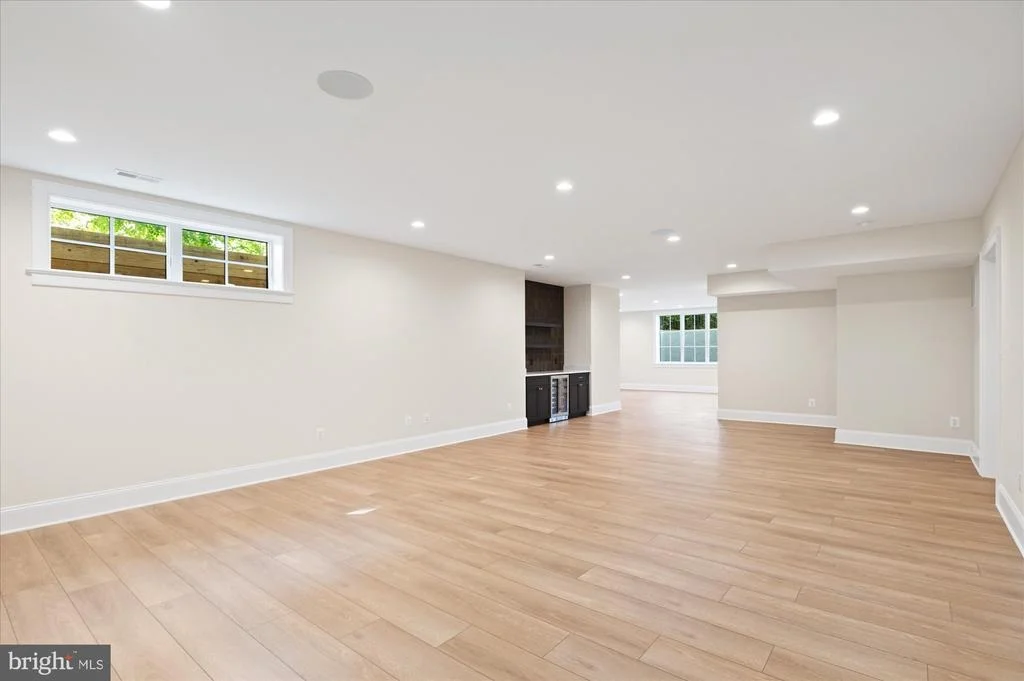 Photo of 1800 MONZA ROAD