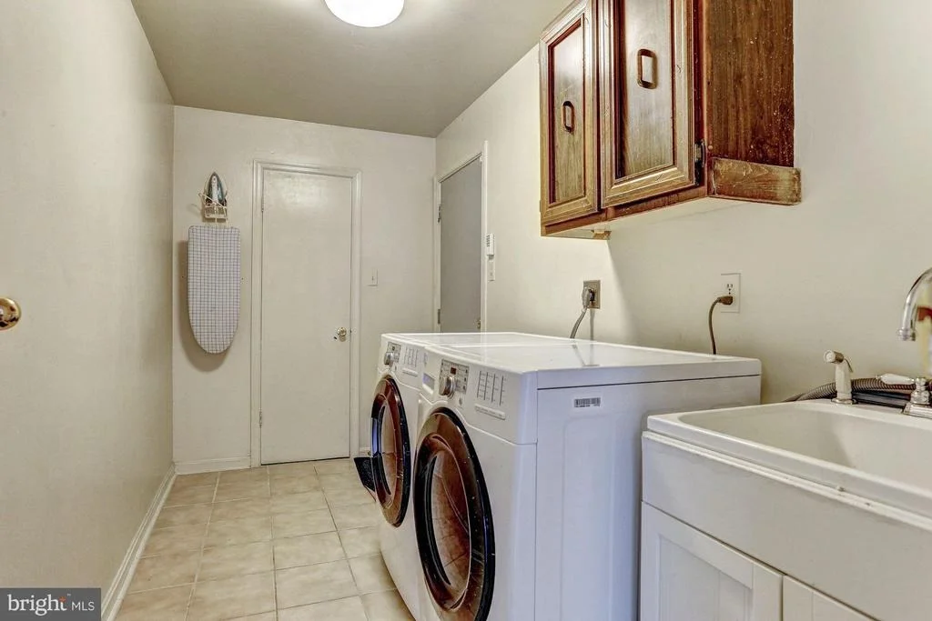 Photo of 15005 WELLWOOD ROAD