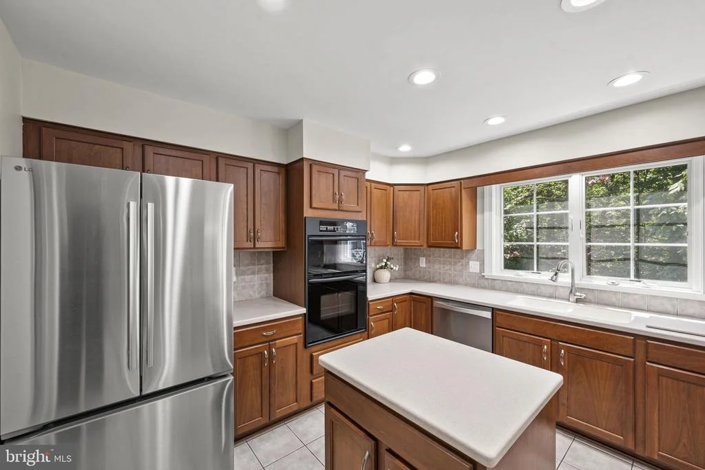 Photo of 9127 SCOTT STREET