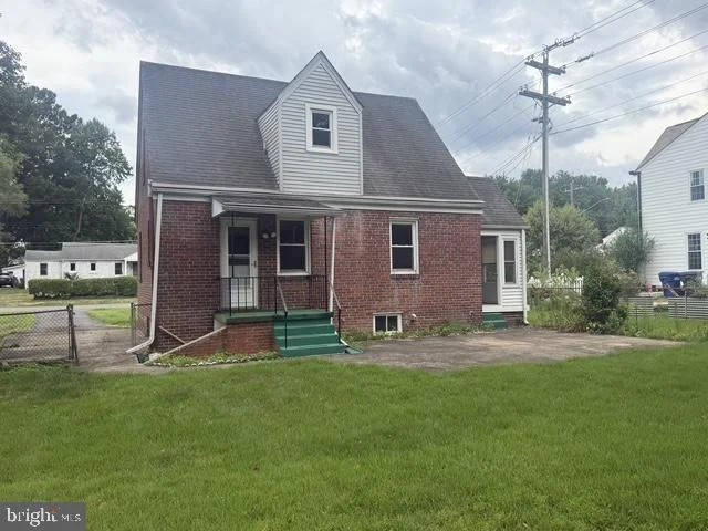 Photo of 2414 FAIRVIEW DRIVE