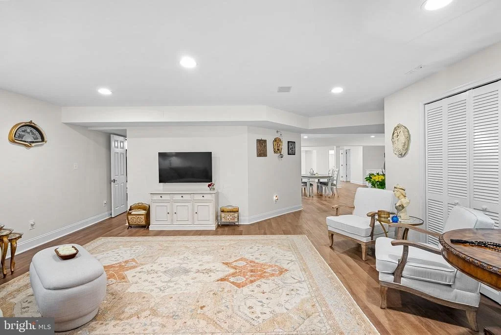 Photo of 15064 BARLOW DRIVE