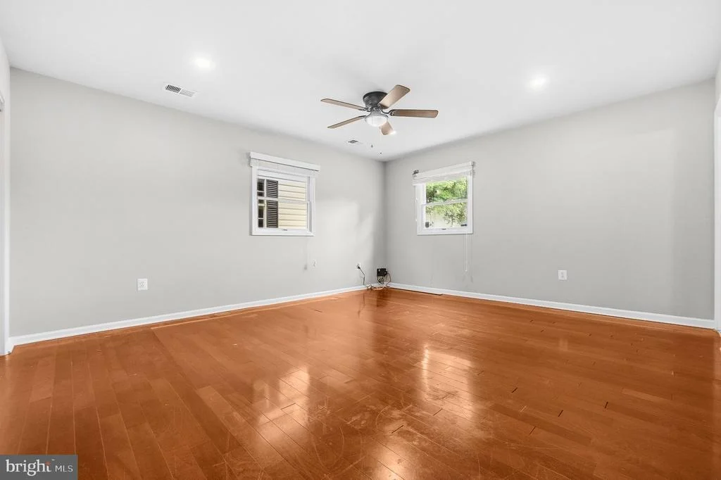 Photo of 8200 LEGION DRIVE