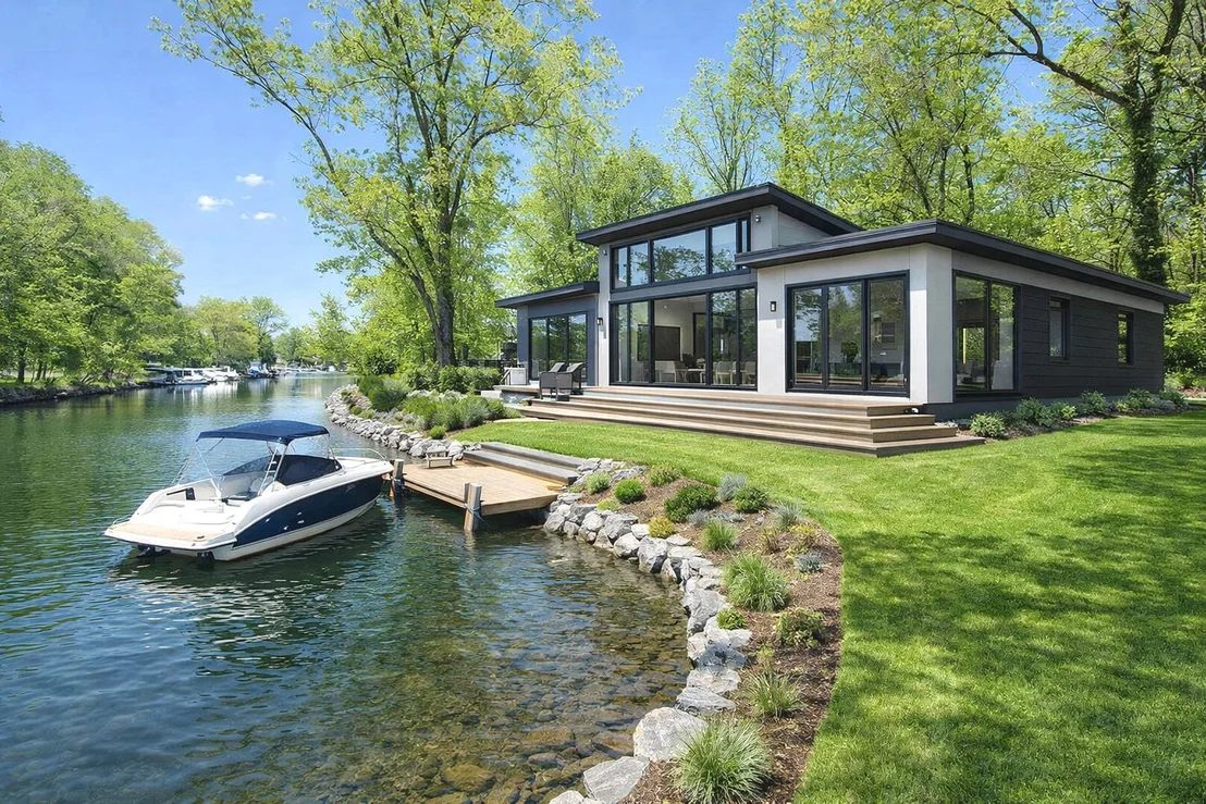 Photo of 4180 SHOREHAM BEACH ROAD