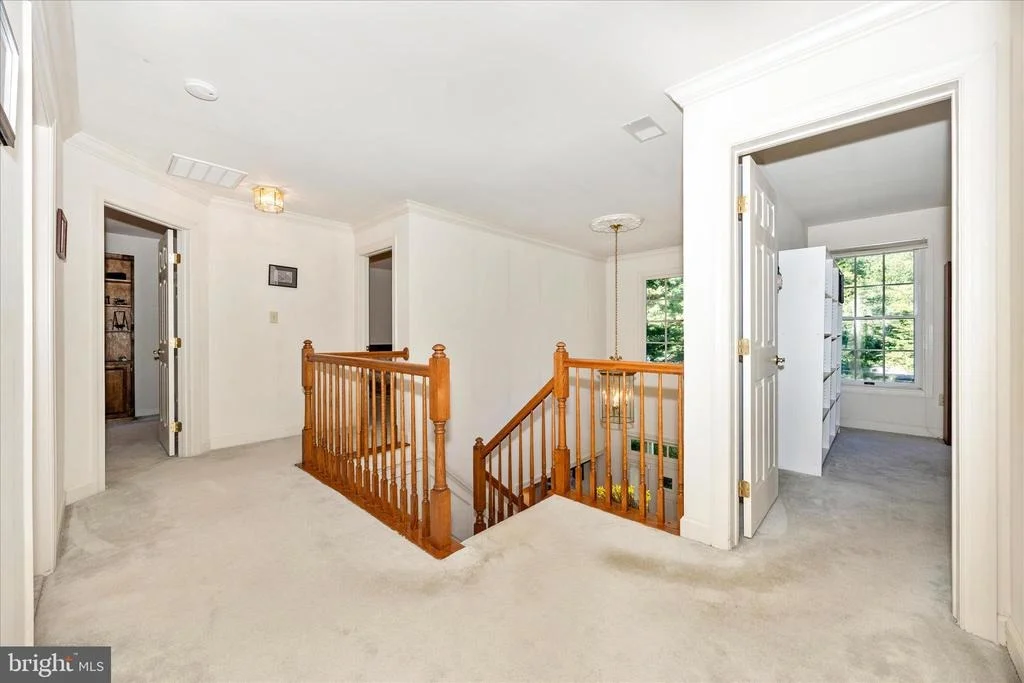 Photo of 19808 FALLING SPRING COURT