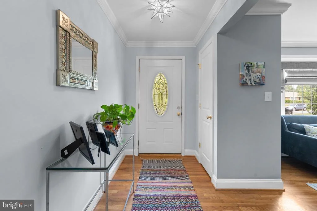 Photo of 4117 QUEEN MARY DRIVE